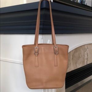 Coach Legacy Bucket - nice